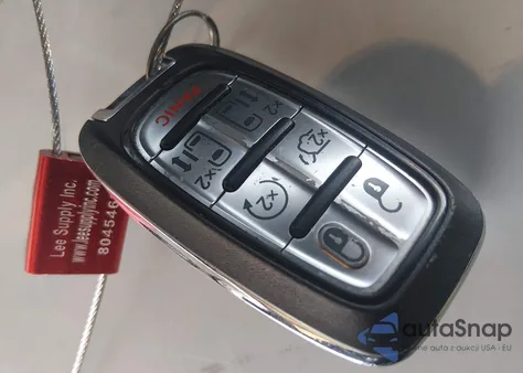 2021 Chrysler Voyager Lxi из США, поврежденный, VIN 2C4RC1DG6MR520369